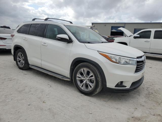 VIN 5TDJKRFH4FS206475 2015 Toyota Highlander, Xle no.4