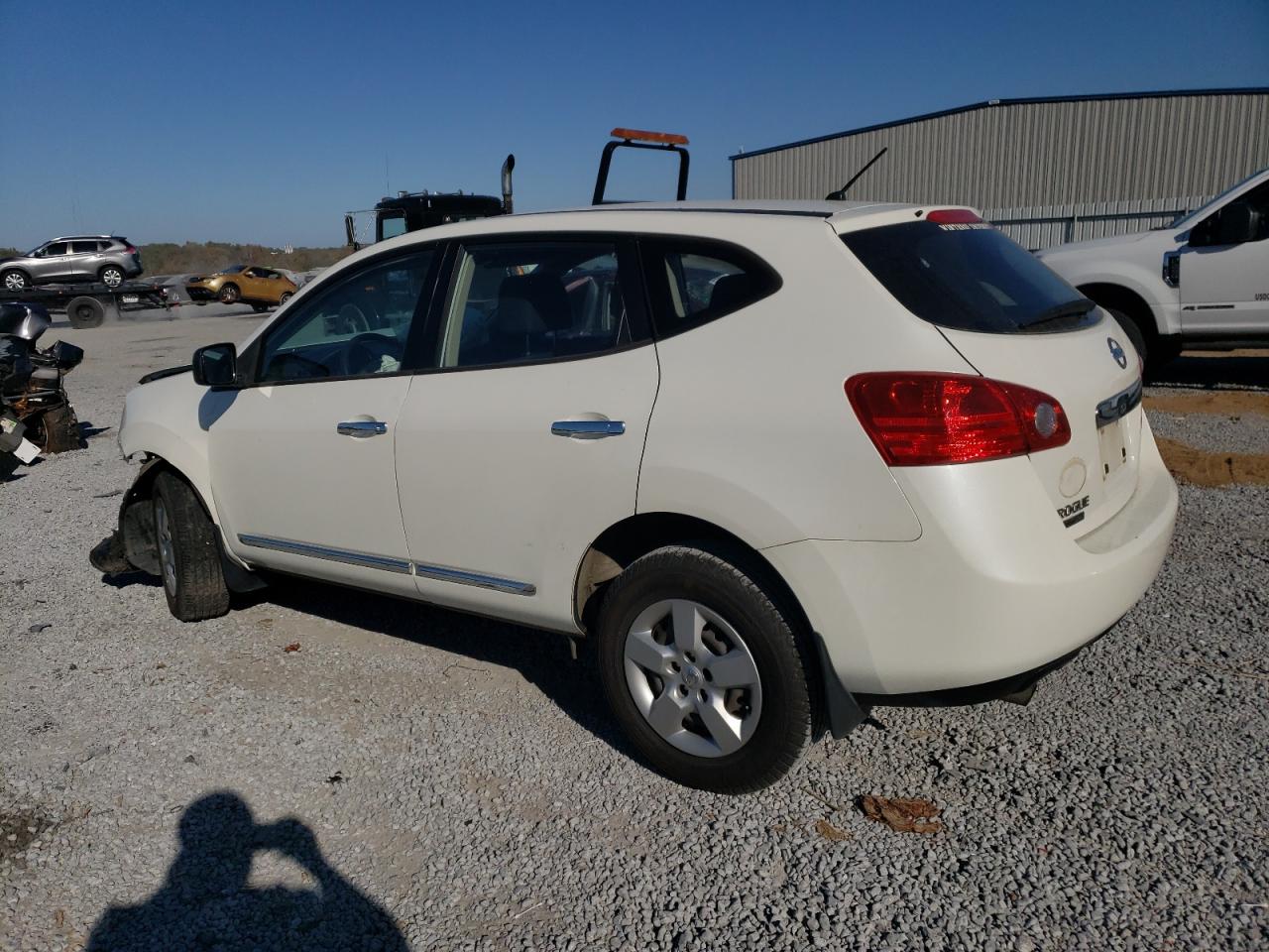 Lot #2970041587 2015 NISSAN ROGUE SELE