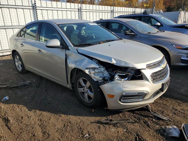 VIN 1G1PE5SB1G7144274 2016 CHEVROLET CRUZE no.4