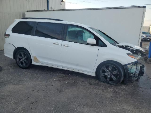 VIN 5TDXK3DC9FS570342 2015 Toyota Sienna, Sport no.4