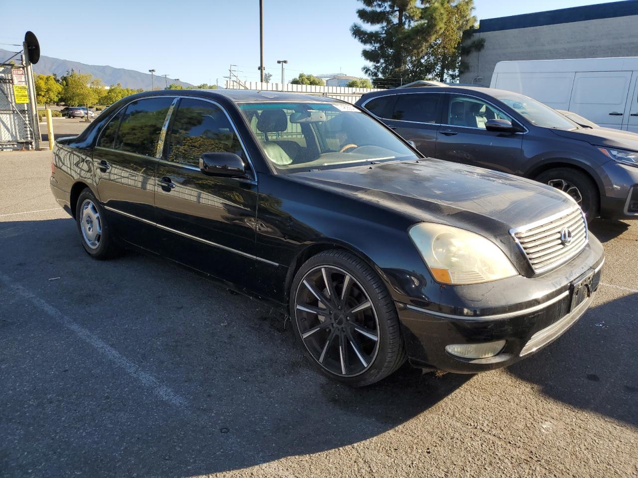 Lot #2921563667 2002 LEXUS LS 430