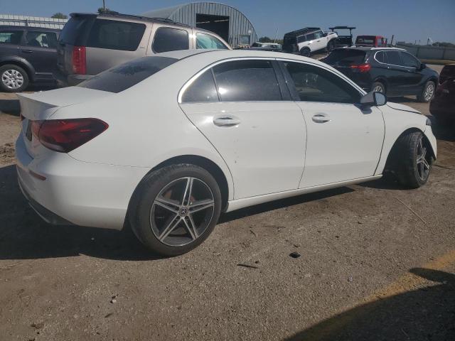 Vin: wdd3g4eb2kw016538, lot: 74809644, mercedes-benz a-class 220 20193