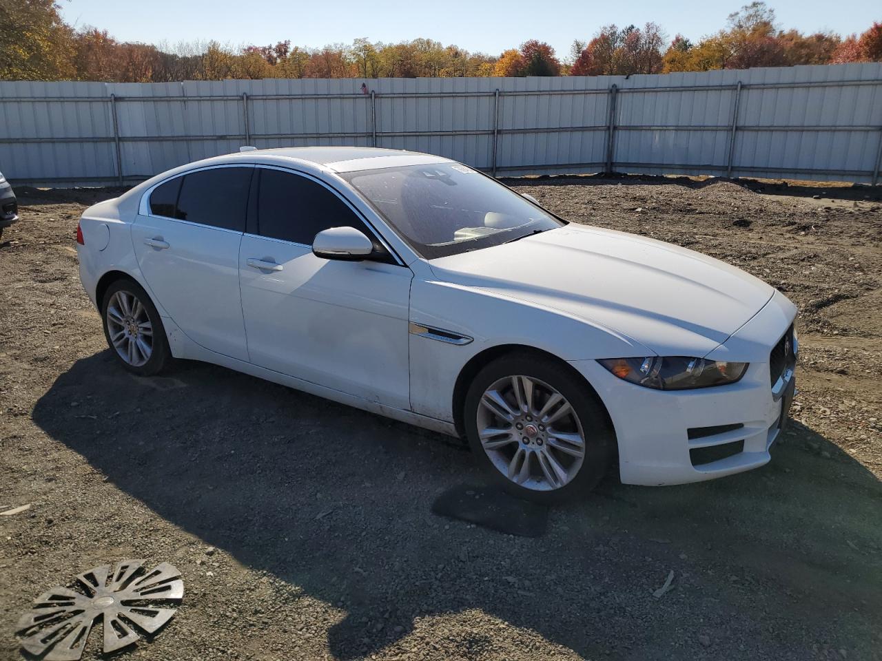 Lot #2952916750 2019 JAGUAR XE