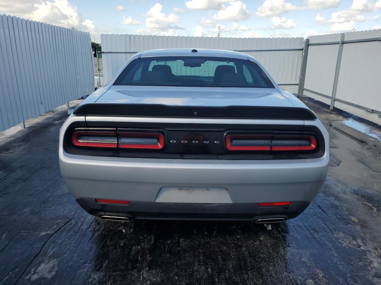 Lot #2965355149 2023 DODGE CHALLENGER