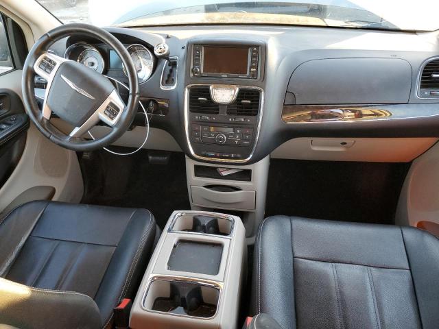 2016 CHRYSLER TOWN & COU - 2C4RC1BG2GR141313