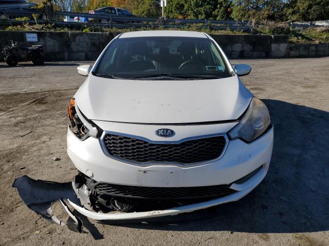 VIN KNAFX4A6XE5236209 2014 KIA Forte, LX no.5