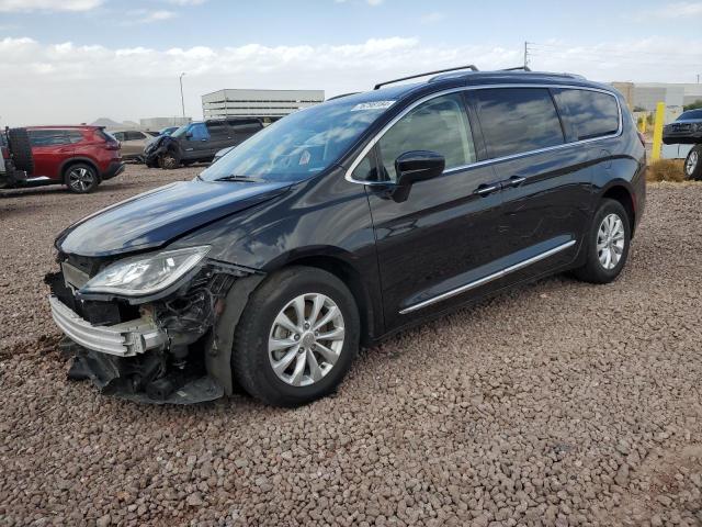 VIN 2C4RC1BG2KR651055 2019 Chrysler Pacifica, Touri... no.1