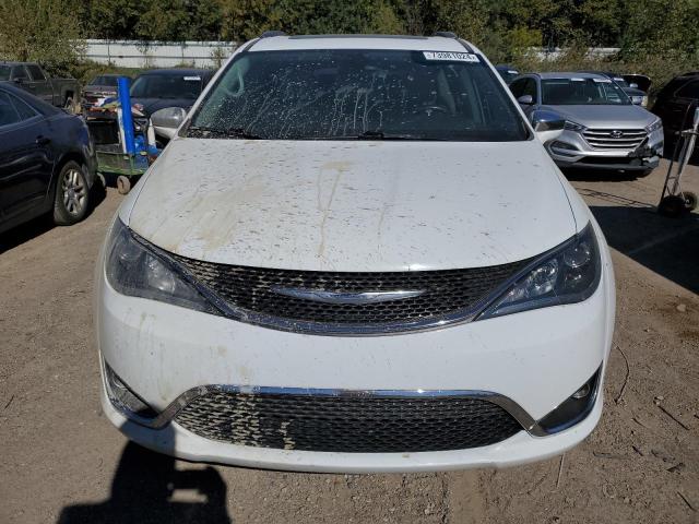 VIN 2C4RC1GG5HR643730 2017 Chrysler Pacifica, Limited no.5