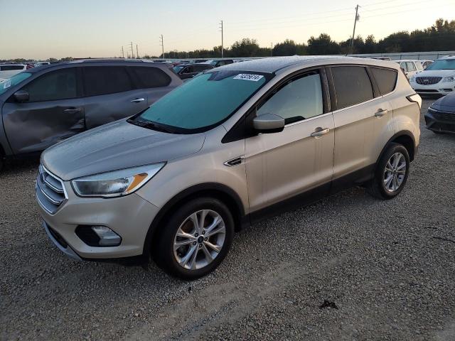 Vin: 1fmcu0gd4huc73470, lot: 74325614, ford escape se 2017 img_1
