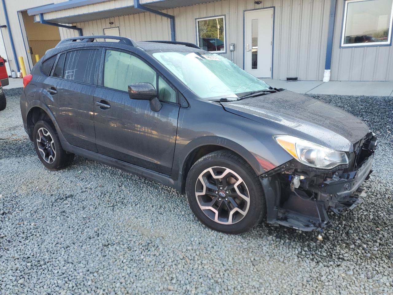 Lot #2893342411 2017 SUBARU CROSSTREK