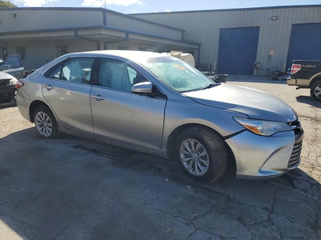 VIN 4T1BF1FK1FU992166 2015 Toyota Camry, LE no.4