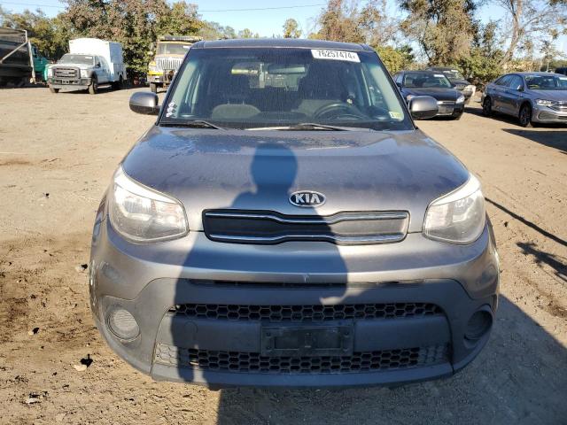 VIN KNDJN2A23J7568575 2018 KIA Soul no.5