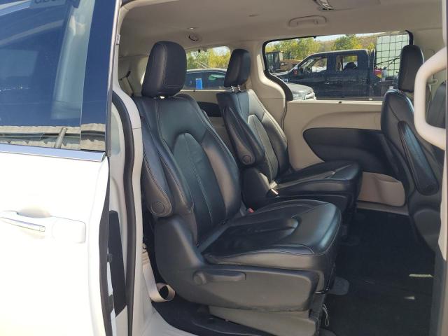 2018 CHRYSLER PACIFICA H - 2C4RC1L76JR194795