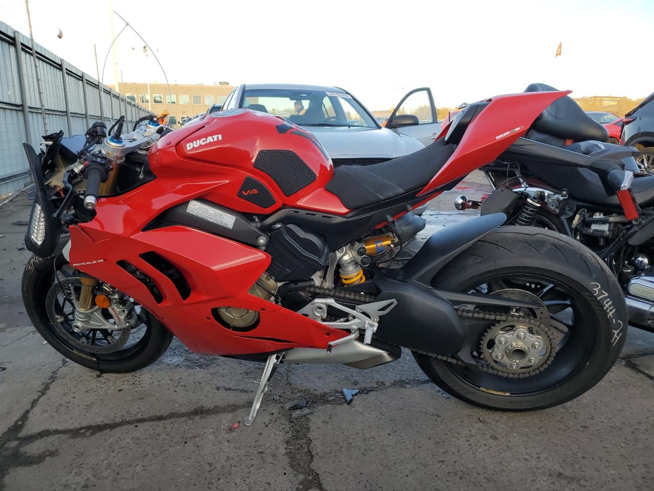 Lot #3026285262 2021 DUCATI PANIGALE V