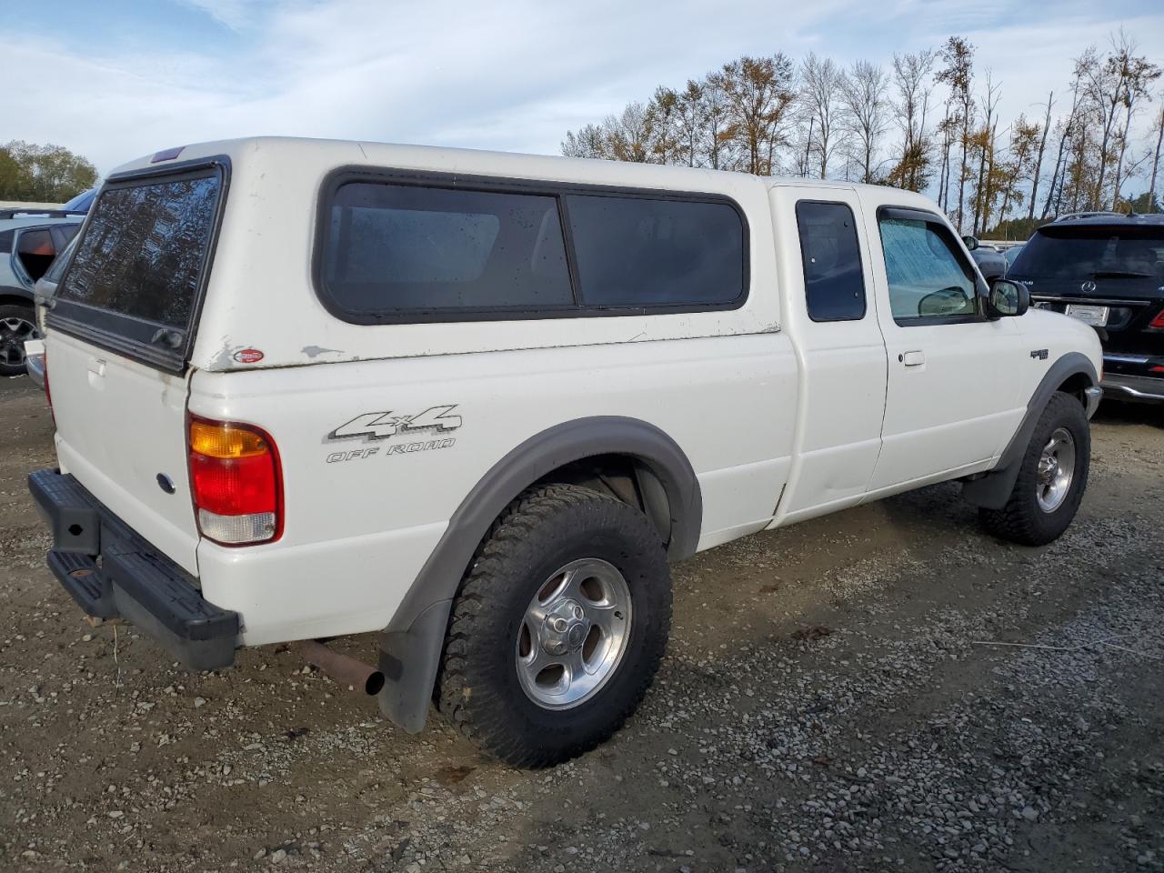 FORD RANGER SUP 1998 white club cab gas 1FTZR15X2WPA82628 photo #4