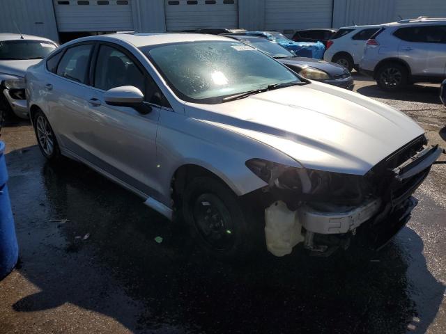 VIN 3FA6P0H73HR125633 2017 Ford Fusion, SE no.4