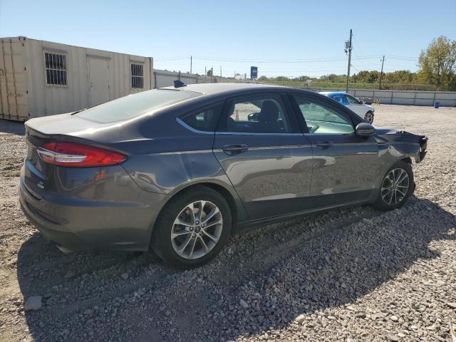 VIN 3FA6P0HDXKR146458 2019 Ford Fusion, SE no.3