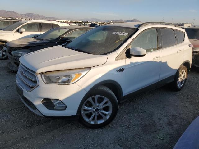 VIN 1FMCU0GD5JUB27942 2018 Ford Escape, SE no.1