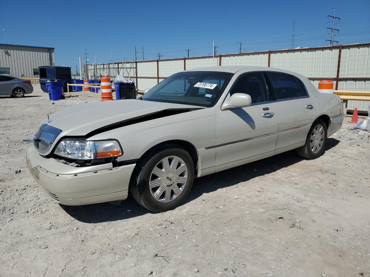 Lincoln Town Car 2004 Ultimate