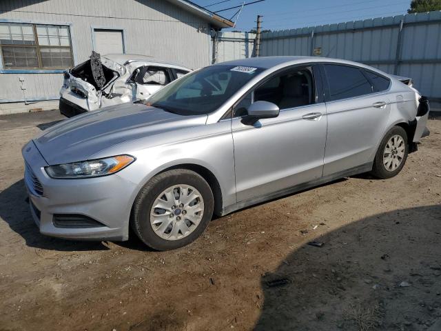 FORD FUSION S