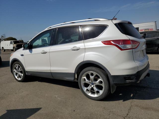 VIN 1FMCU0J94DUB31604 2013 FORD ESCAPE no.2