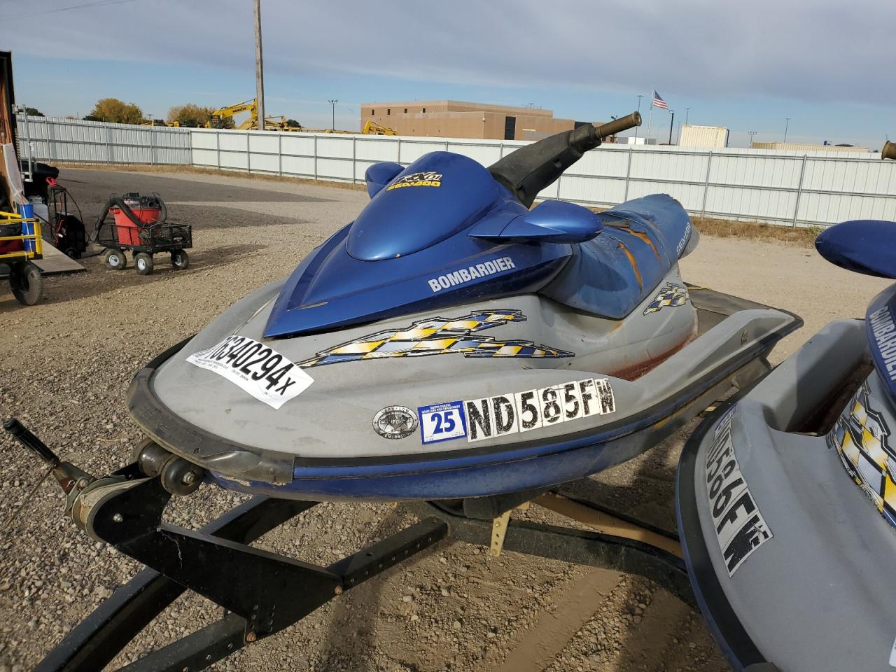 SEAD JET SKI 2002 blue   ZZN53339L102 photo #3