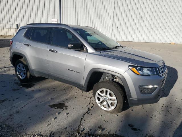 VIN 3C4NJDAB6JT169423 2018 Jeep Compass, Sport no.4