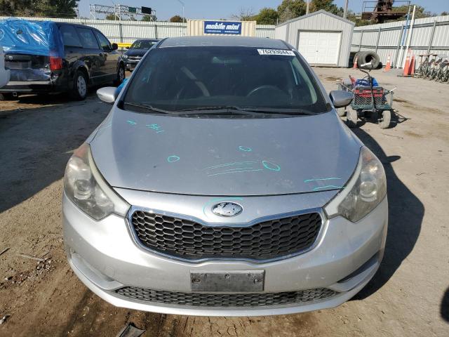 VIN KNAFX4A61F5274493 2015 KIA FORTE no.5