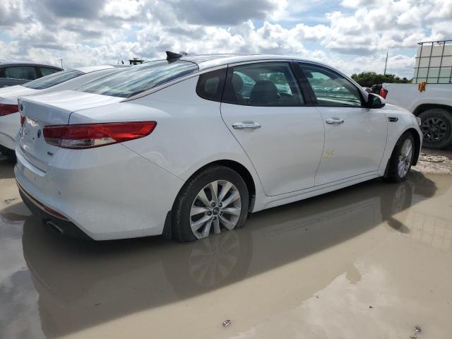 VIN 5XXGU4L30JG242688 2018 KIA Optima, EX no.3