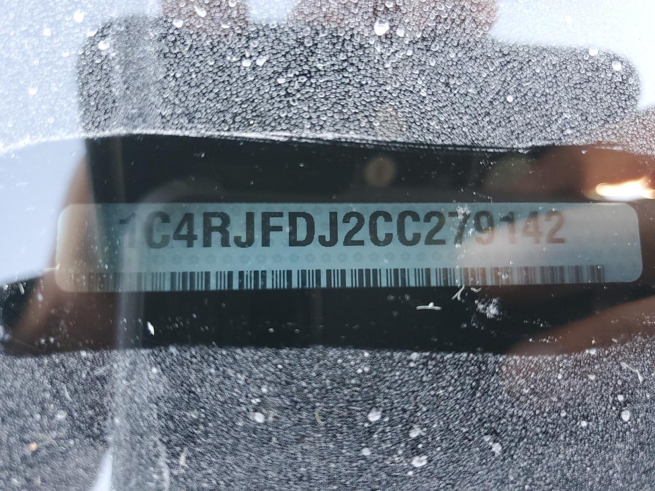 JEEP GRAND CHEROKEE SRT-8