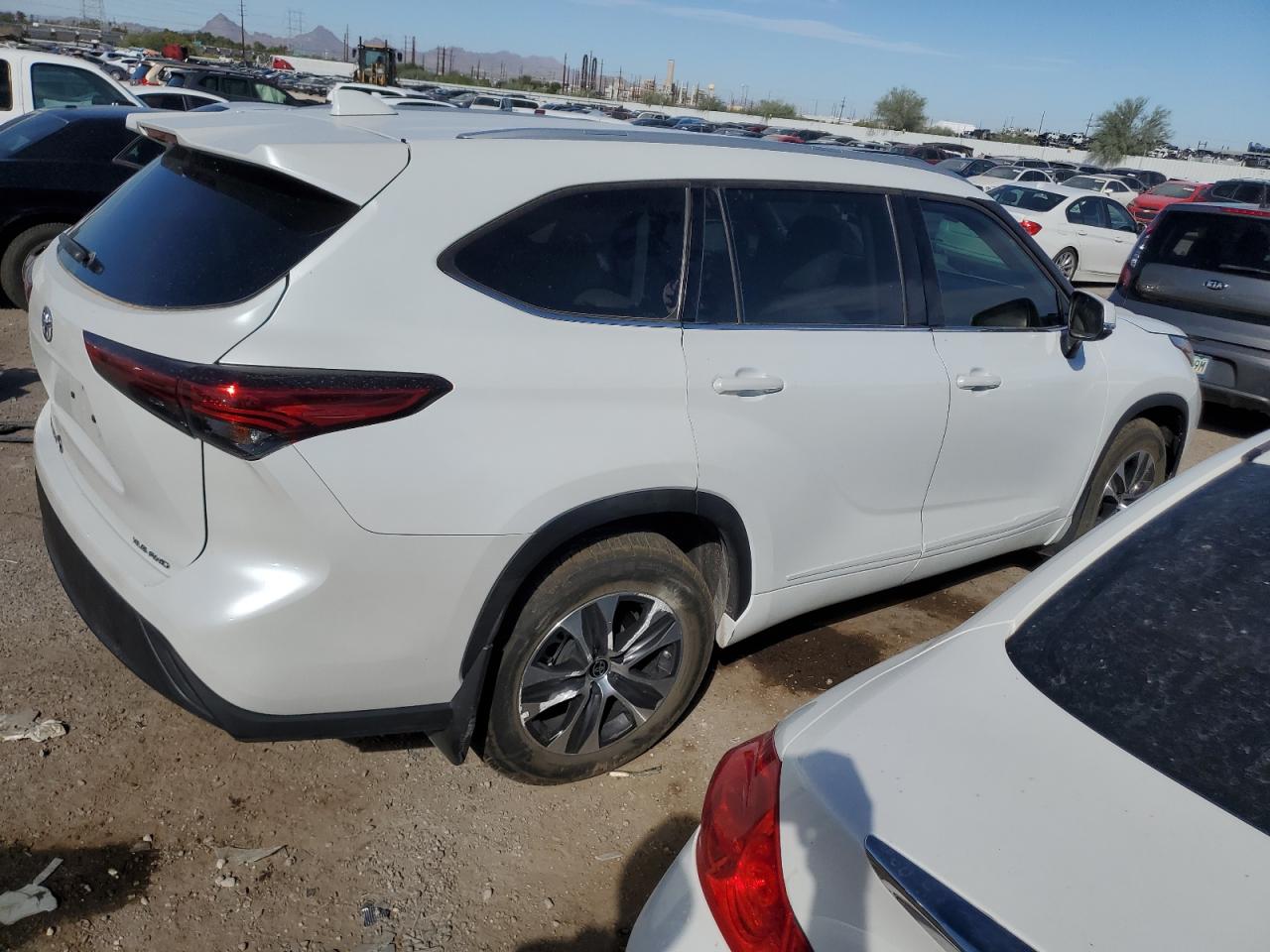 Lot #3034347069 2022 TOYOTA HIGHLANDER