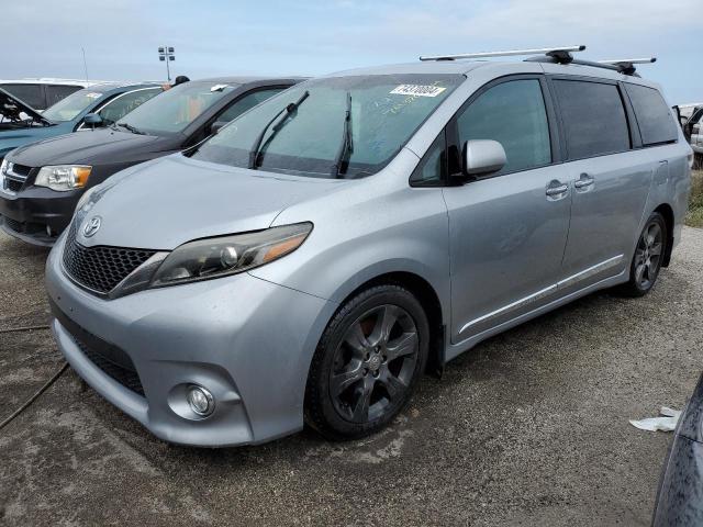 2016 TOYOTA SIENNA SE - 5TDXK3DC6GS725883