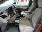 TOYOTA SIENNA LE photo