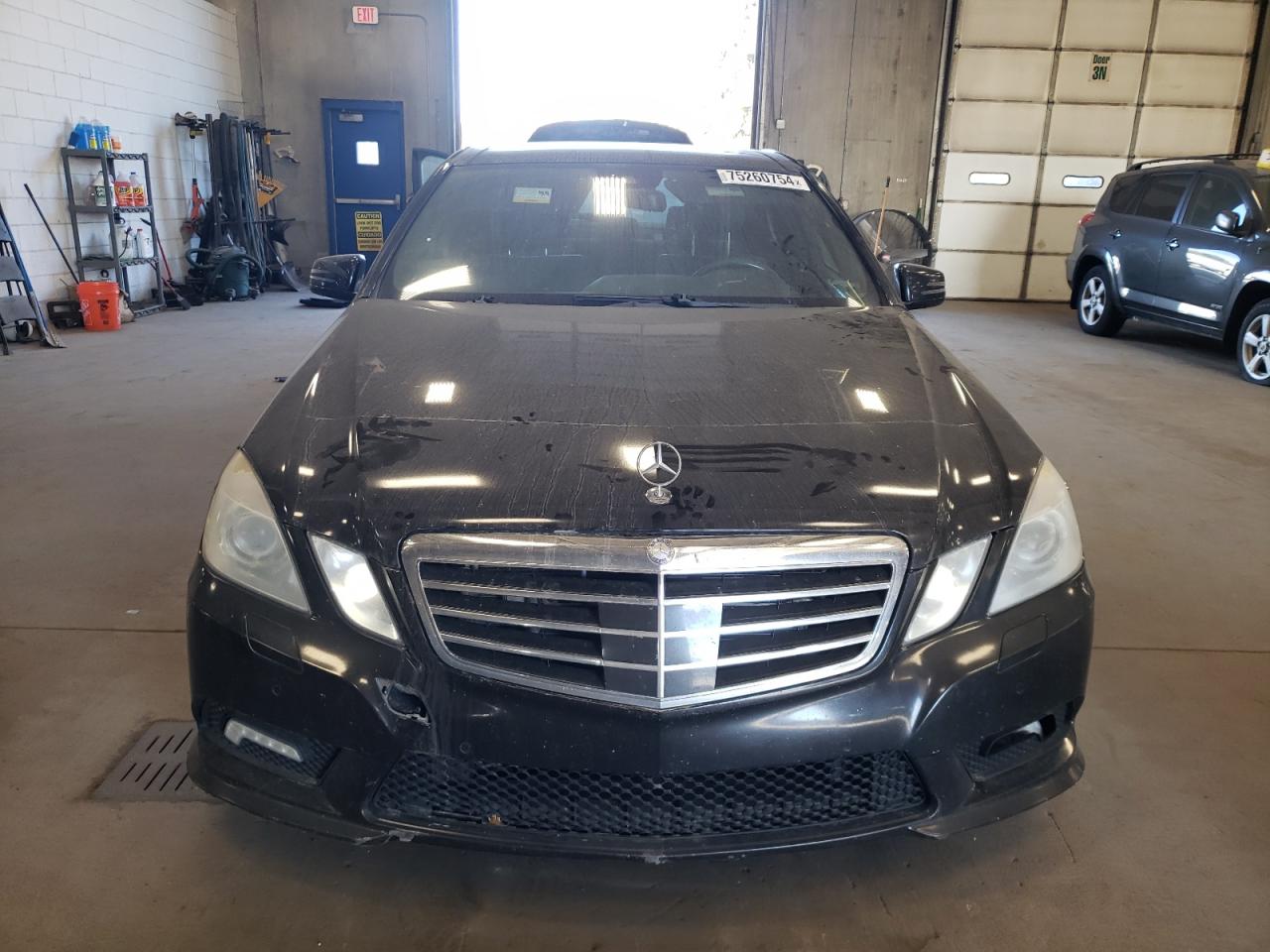 Lot #3020268453 2010 MERCEDES-BENZ E 550 4MAT