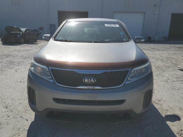 VIN 5XYKT3A61FG657543 2015 KIA Sorento, LX no.5