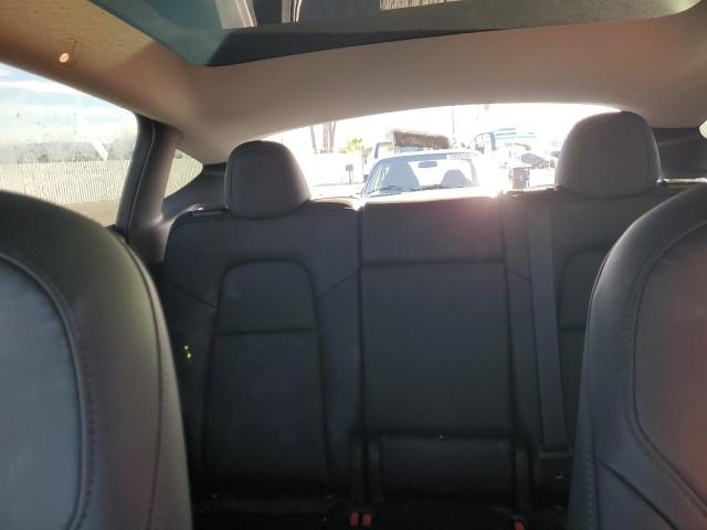 2024 TESLA MODEL Y 7SAYGDEE3RA236473