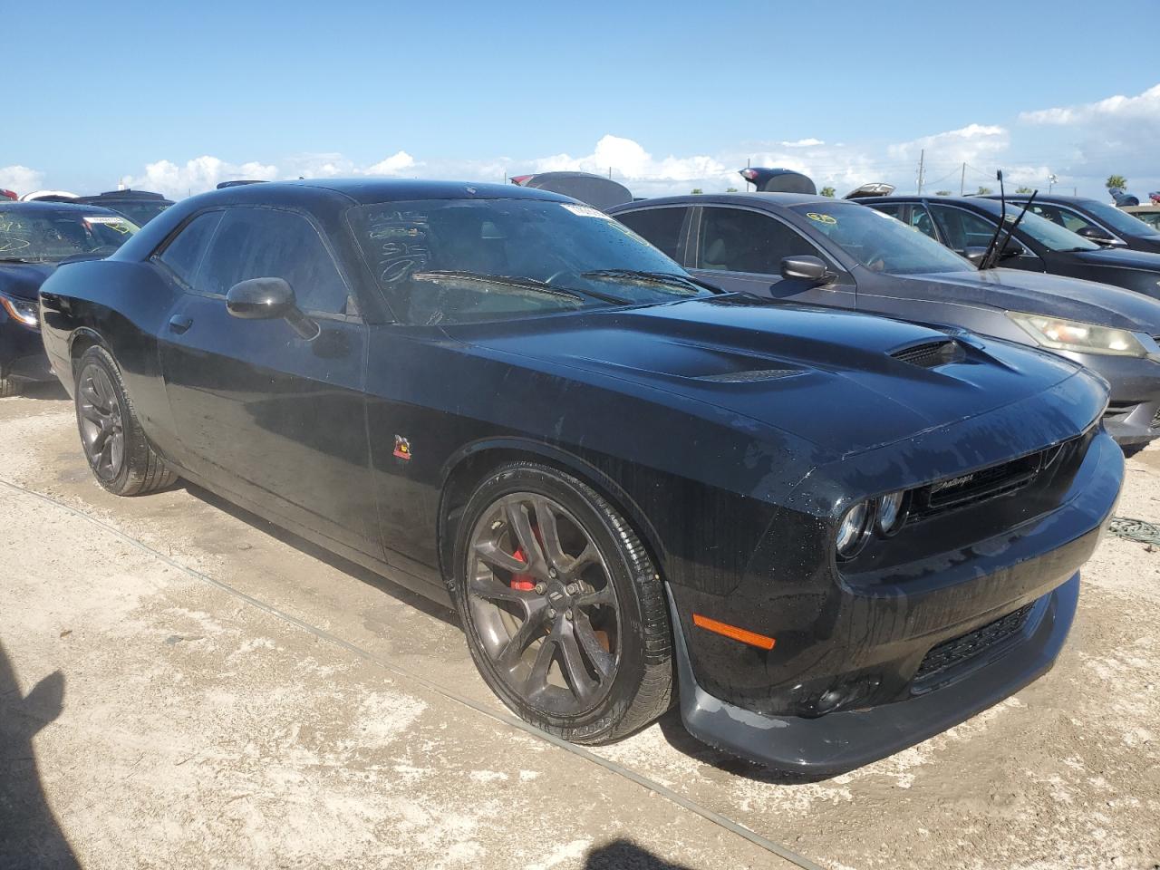 Lot #2959693905 2020 DODGE CHALLENGER