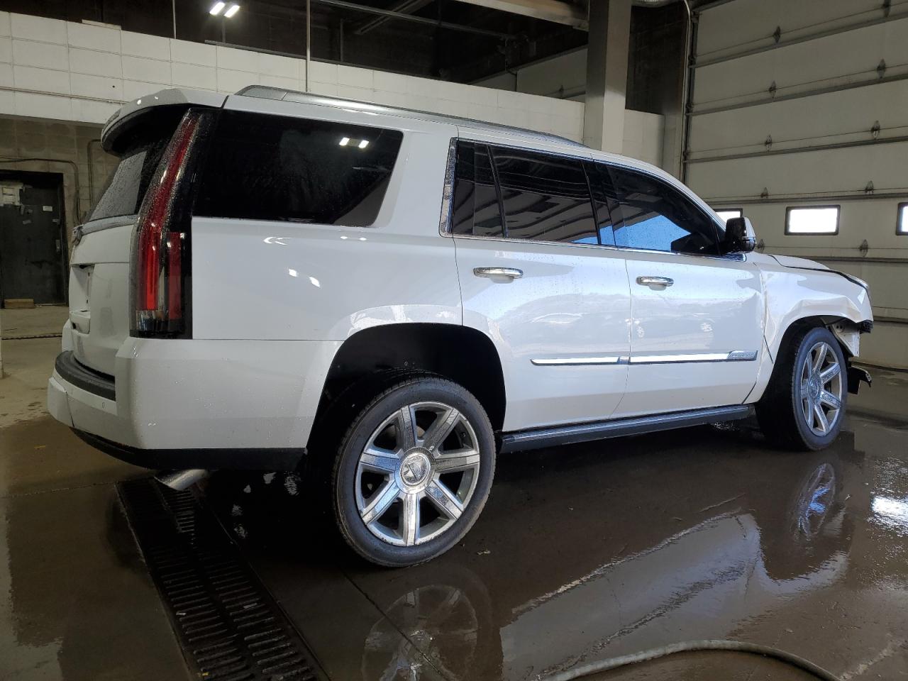 Lot #3009114391 2016 CADILLAC ESCALADE P