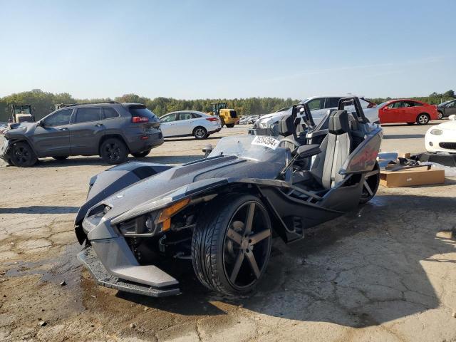 POLARIS SLINGSHOT 2015 silver  gas 57XAASFA5F5104628 photo #1