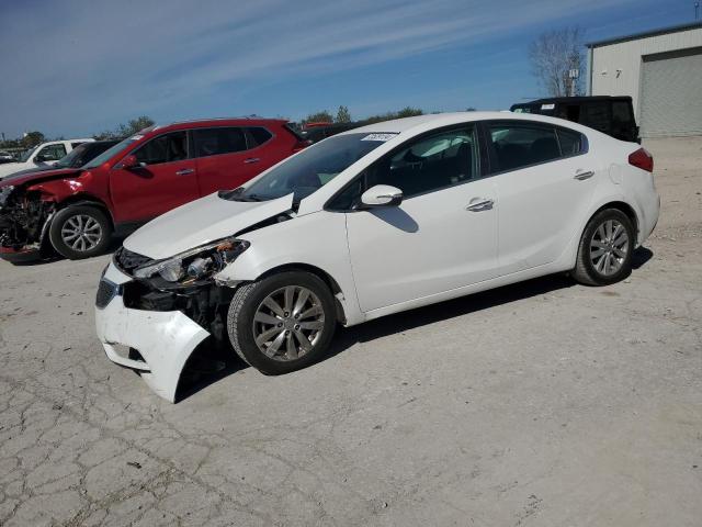 VIN KNAFX4A82F5389332 2015 KIA Forte, EX no.1