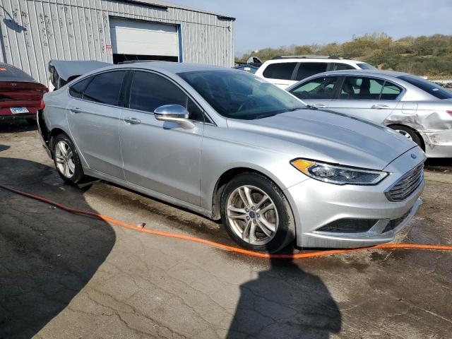 VIN 3FA6P0HD3JR125949 2018 Ford Fusion, SE no.4