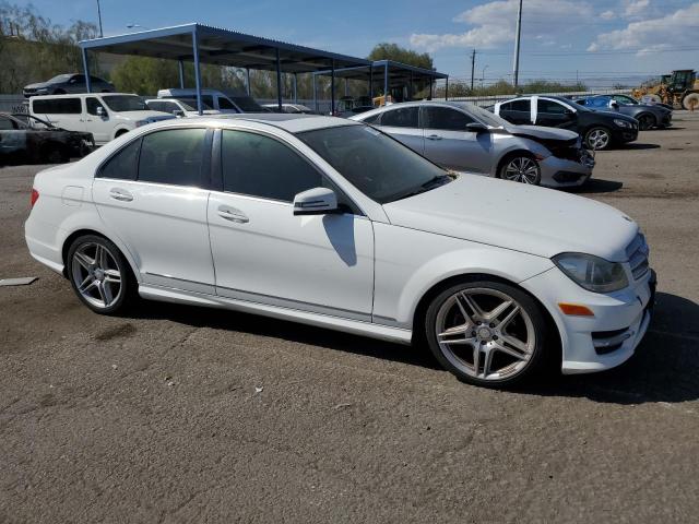 VIN WDDGF4HB7DA751449 2013 Mercedes-Benz C-Class, 250 no.4