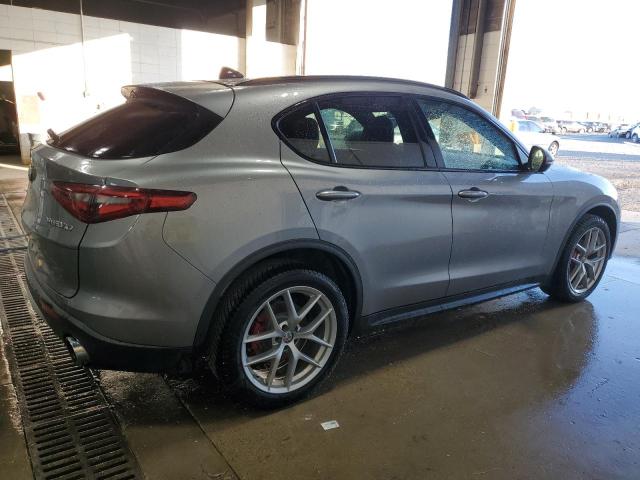 VIN ZASFAKNN2J7B99446 2018 Alfa Romeo Stelvio, Ti S... no.3