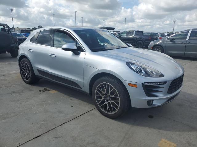 VIN WP1AB2A58HLB16222 2017 Porsche Macan, S no.4