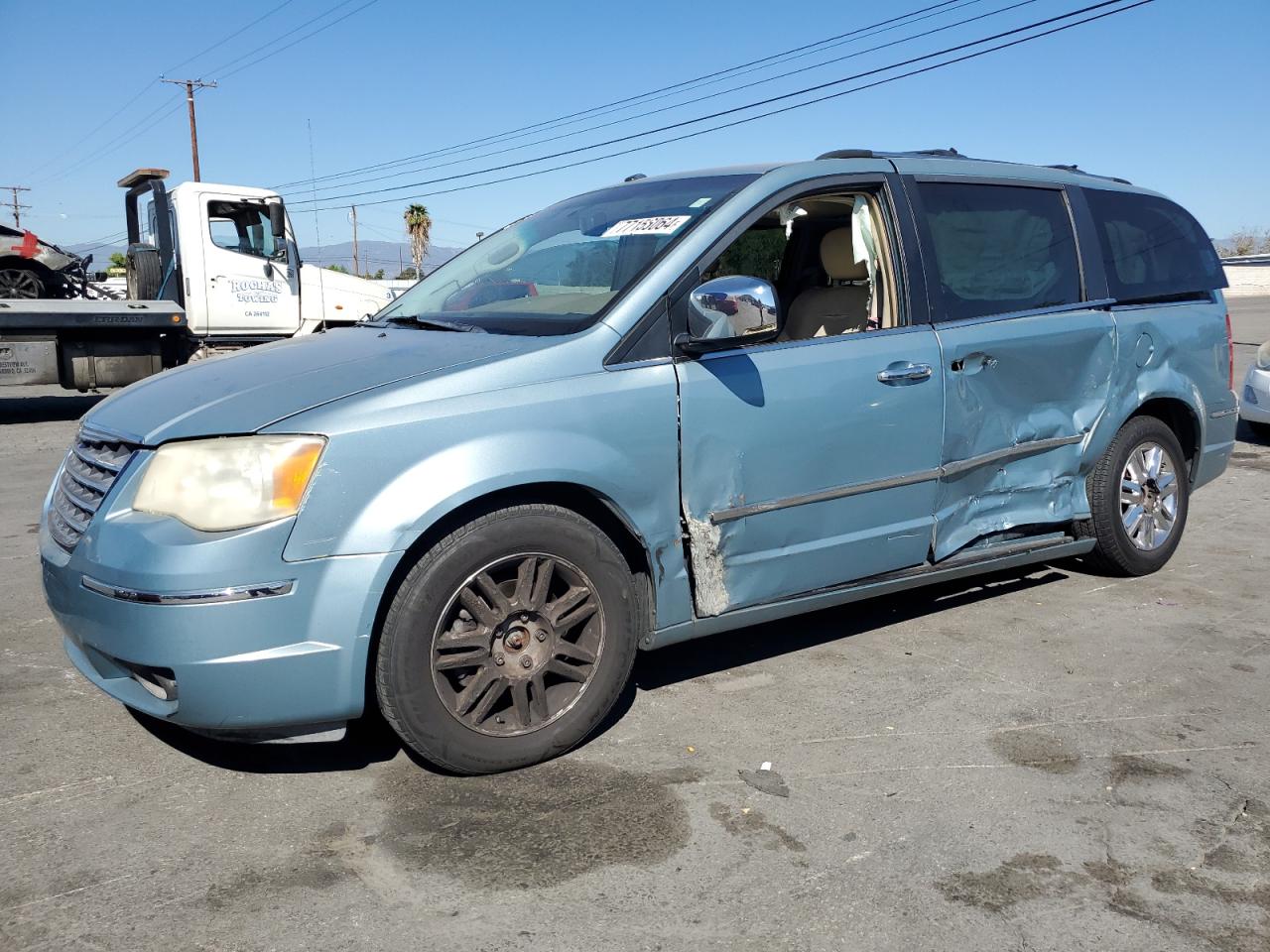 Lot #3029326737 2008 CHRYSLER TN.&COUNTR