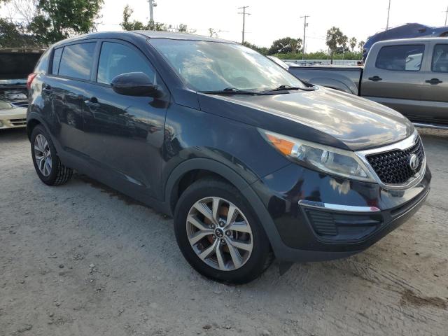 VIN KNDPB3AC2G7811027 2016 KIA Sportage, LX no.4