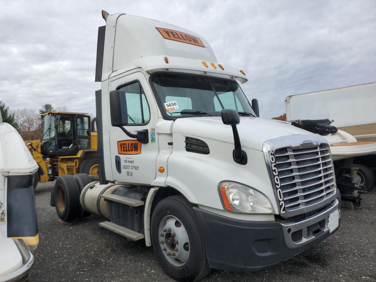 Lot #3006202499 2014 FREIGHTLINER CASCADIA 1