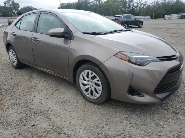 VIN 5YFBURHEXJP856074 2018 Toyota Corolla, L no.4