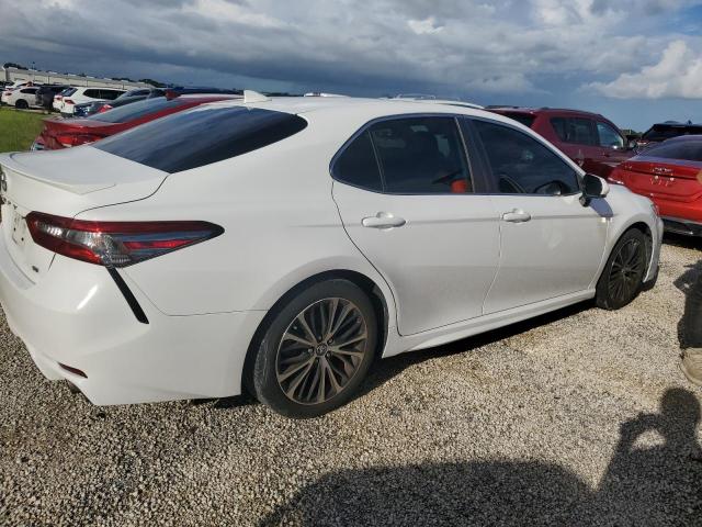 VIN 4T1B11HK0KU202426 2019 Toyota Camry, L no.3