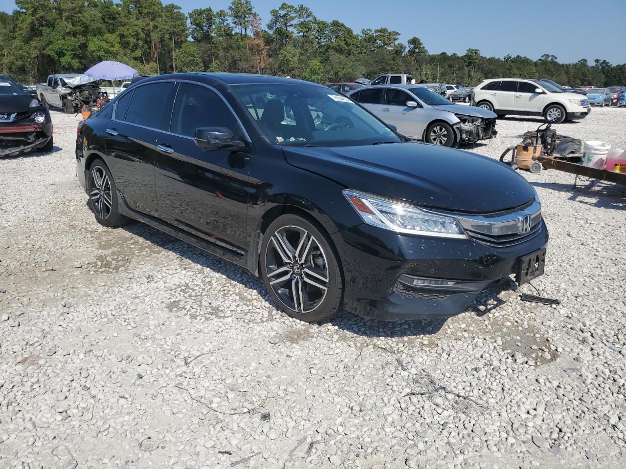 Lot #2911993671 2017 HONDA ACCORD TOU